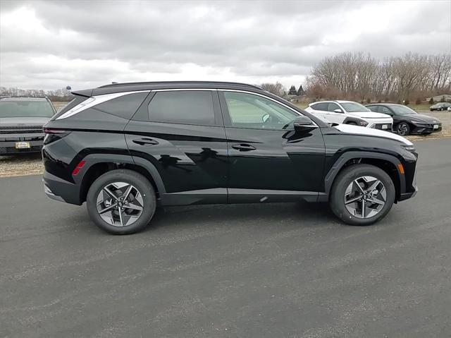 new 2025 Hyundai Tucson car, priced at $35,642