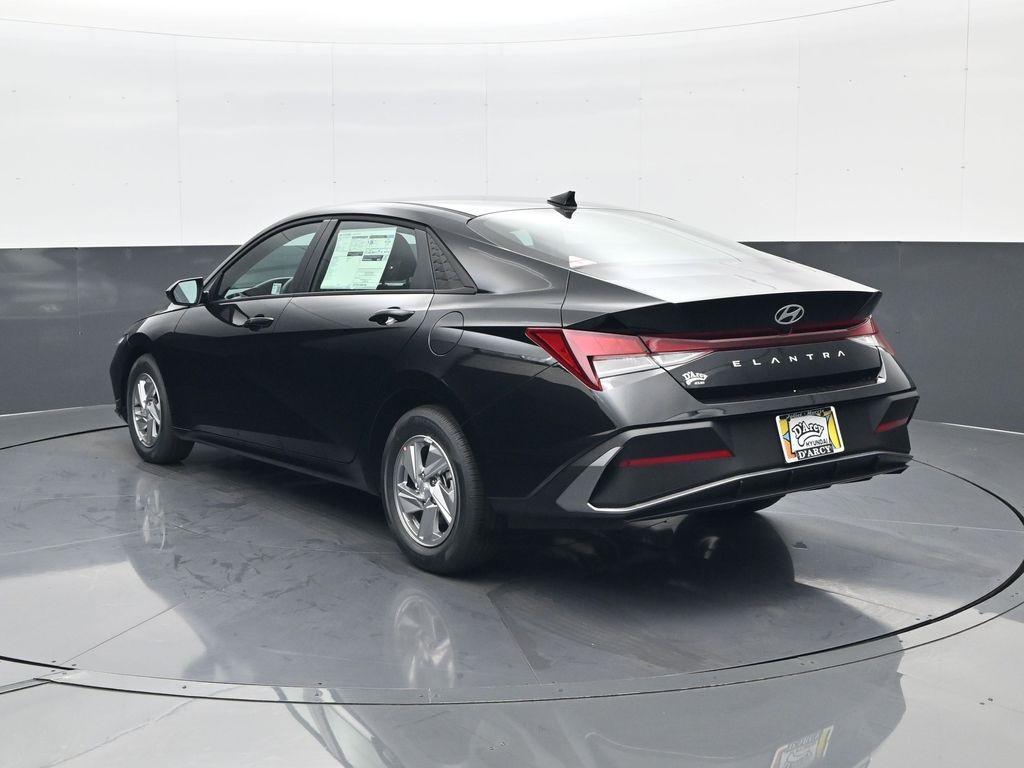 new 2025 Hyundai Elantra car, priced at $22,724