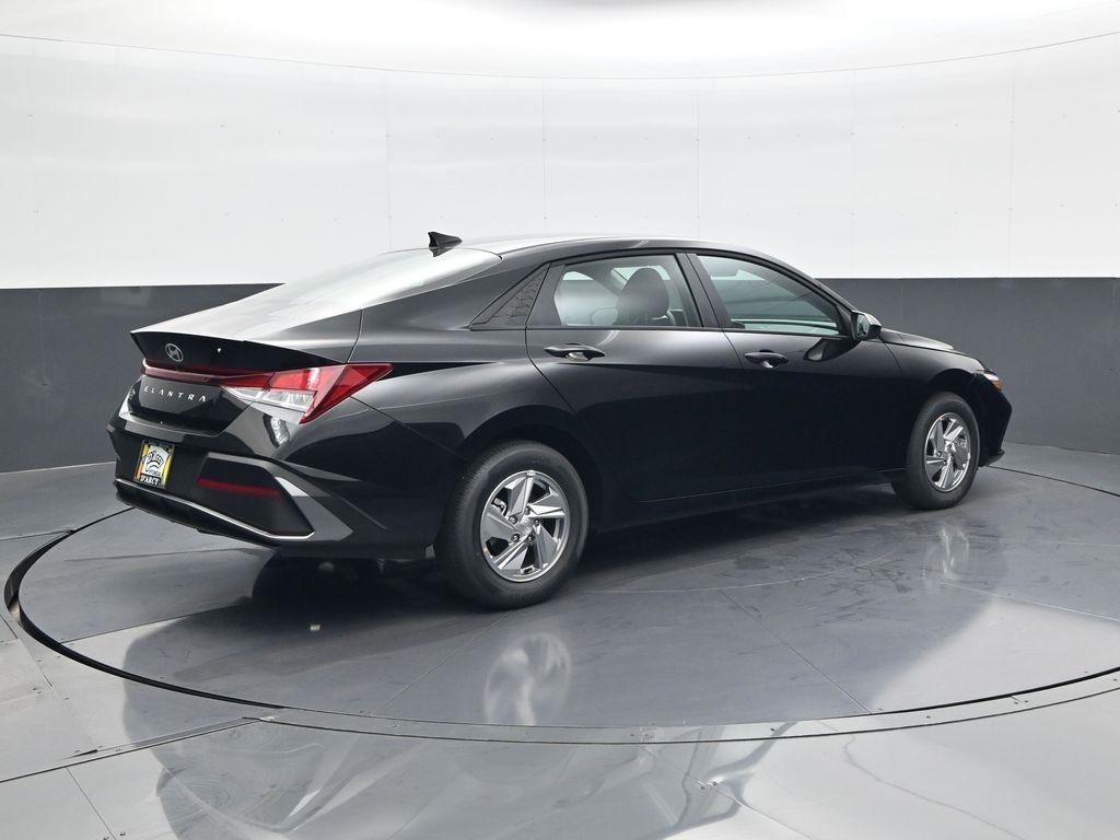 new 2025 Hyundai Elantra car, priced at $22,724