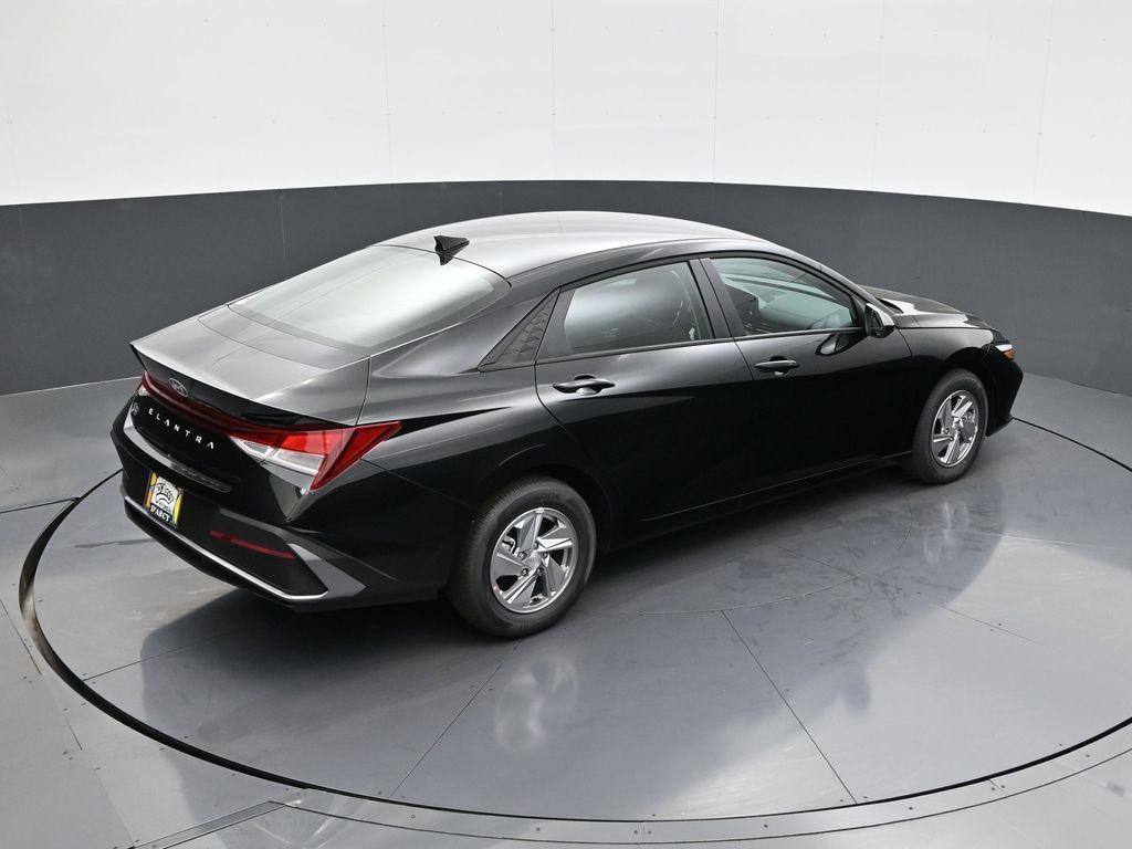 new 2025 Hyundai Elantra car, priced at $22,724