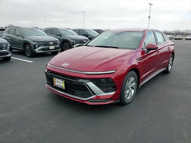 new 2025 Hyundai Sonata car, priced at $27,908