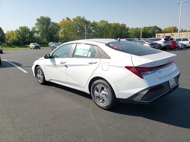 new 2024 Hyundai Elantra car, priced at $23,178