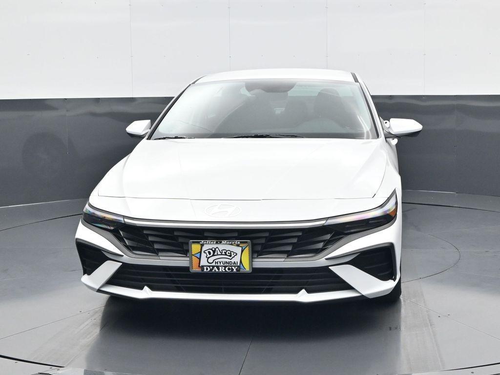 new 2025 Hyundai Elantra car, priced at $22,158
