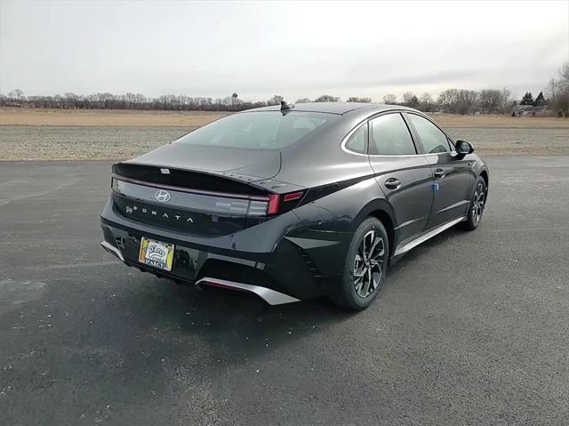 new 2025 Hyundai Sonata car, priced at $27,457