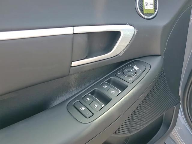 new 2025 Hyundai Sonata car, priced at $30,580