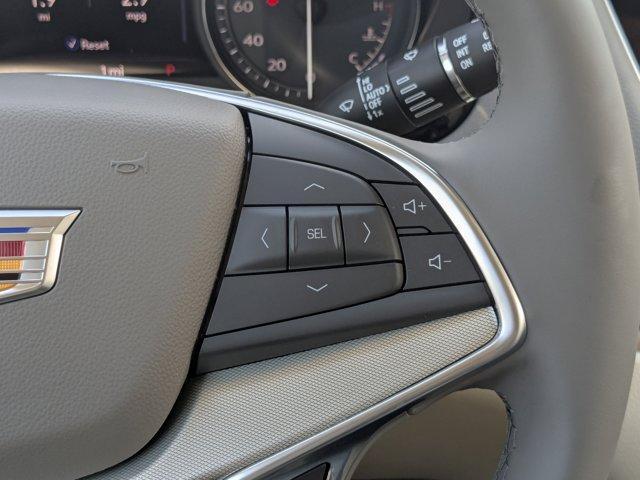 new 2025 Cadillac XT5 car, priced at $53,177