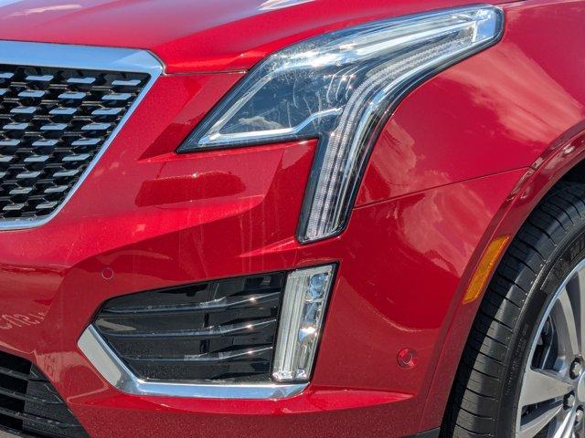 new 2025 Cadillac XT5 car, priced at $53,177