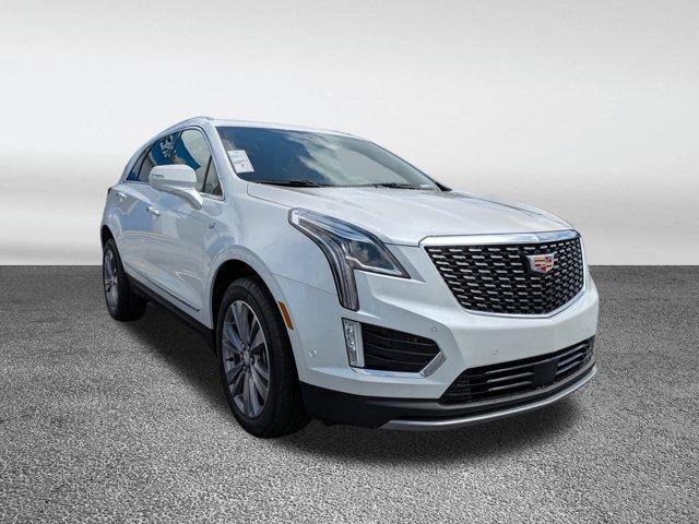 new 2025 Cadillac XT5 car, priced at $56,739