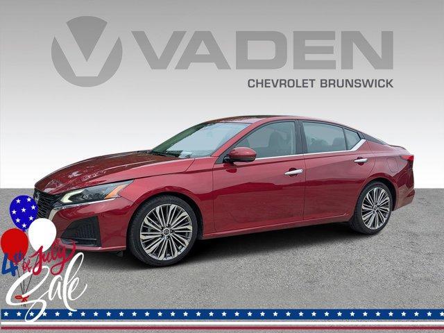 used 2023 Nissan Altima car, priced at $19,895