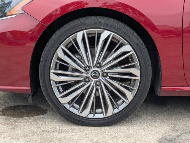 used 2023 Nissan Altima car, priced at $23,994