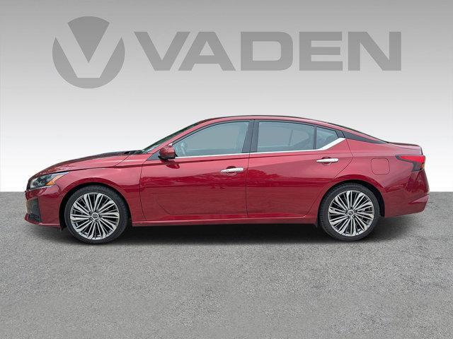 used 2023 Nissan Altima car, priced at $23,994
