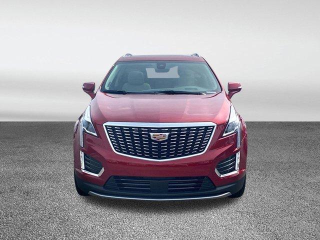 new 2025 Cadillac XT5 car, priced at $55,255