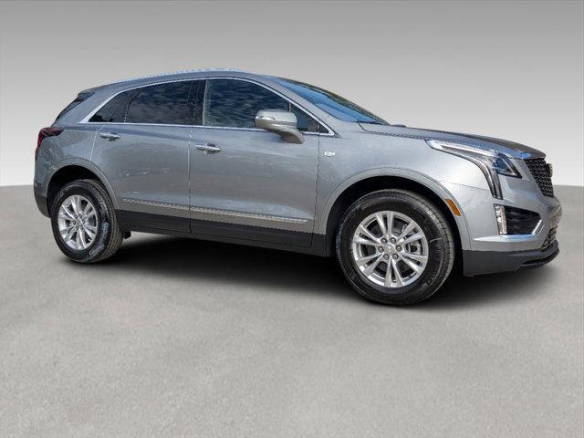 new 2025 Cadillac XT5 car, priced at $44,890