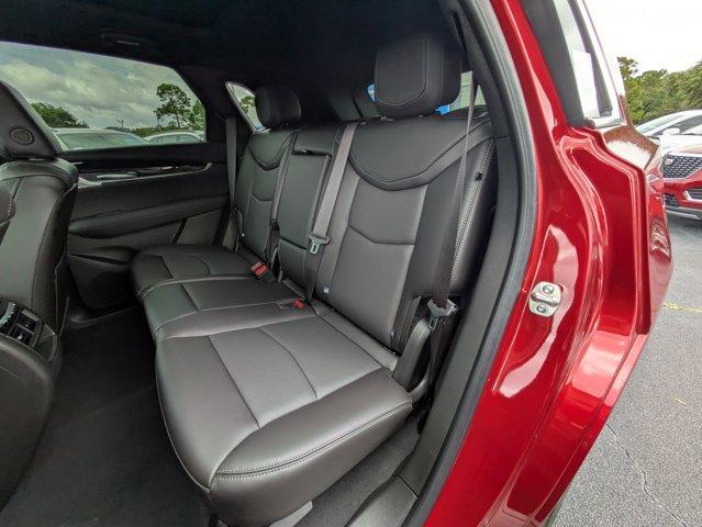 new 2025 Cadillac XT5 car, priced at $51,905