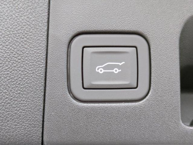 new 2025 Cadillac XT5 car, priced at $51,905