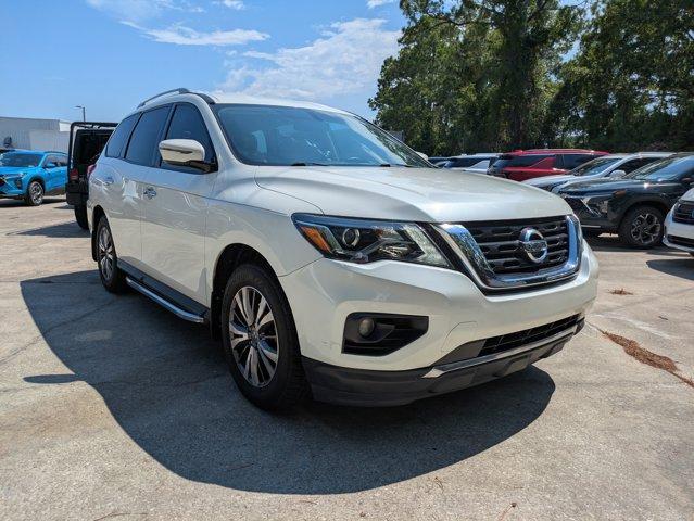 used 2018 Nissan Pathfinder car, priced at $16,068
