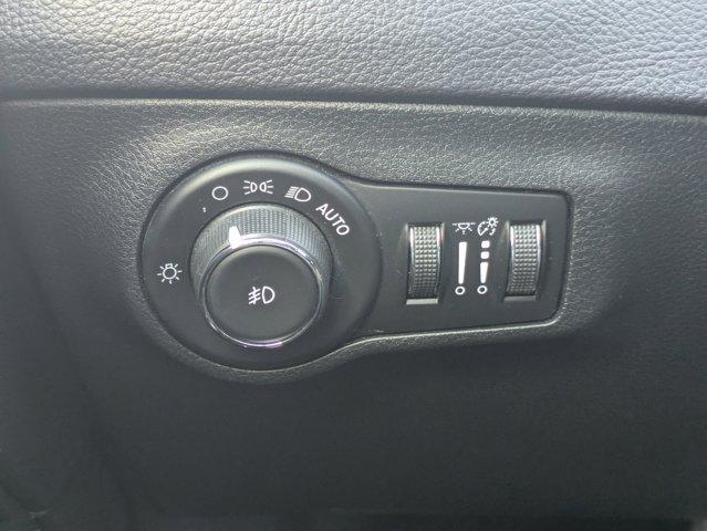 used 2018 Jeep Compass car, priced at $15,211