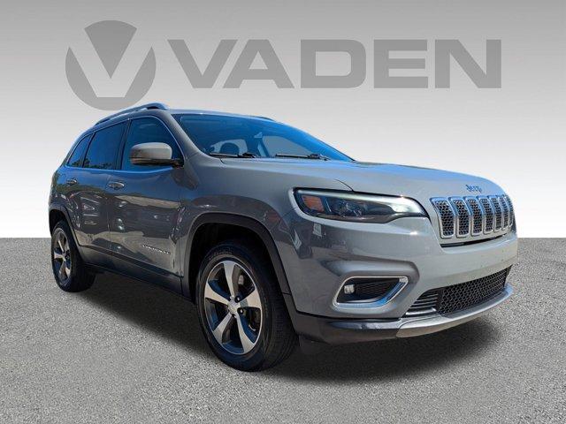 used 2019 Jeep Cherokee car, priced at $17,291