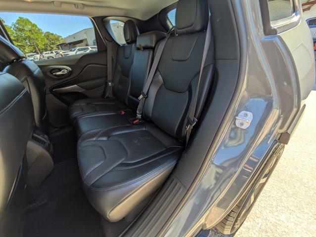 used 2019 Jeep Cherokee car, priced at $17,291
