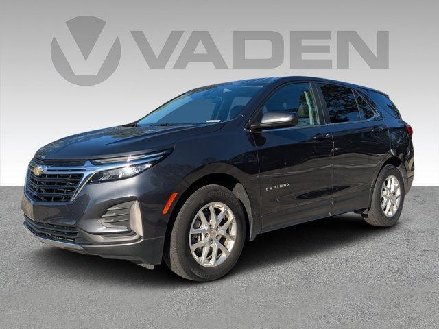 used 2023 Chevrolet Equinox car, priced at $21,292