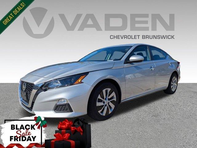 used 2022 Nissan Altima car, priced at $17,991