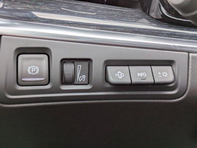 new 2025 Cadillac XT5 car, priced at $51,990