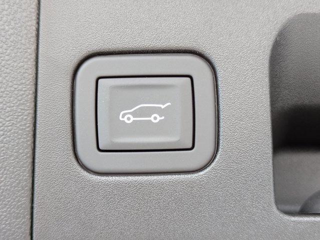 new 2025 Cadillac XT5 car, priced at $51,990