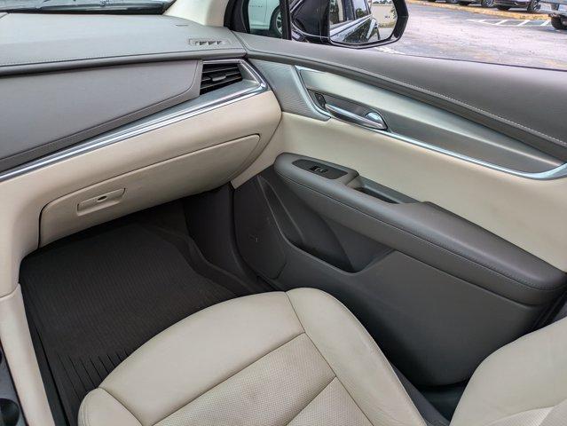 used 2021 Cadillac XT5 car, priced at $29,060