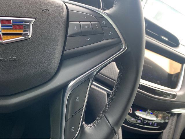 new 2025 Cadillac XT5 car, priced at $39,000