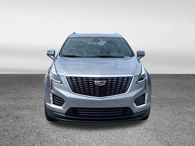 new 2025 Cadillac XT5 car, priced at $39,000
