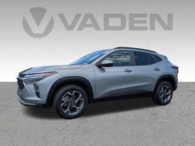 used 2024 Chevrolet Trax car, priced at $20,479