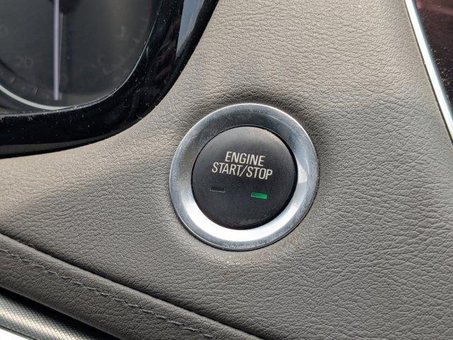 used 2022 Cadillac XT5 car, priced at $31,197
