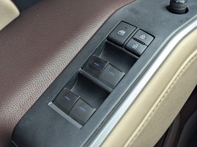 used 2021 Toyota Highlander car, priced at $25,894