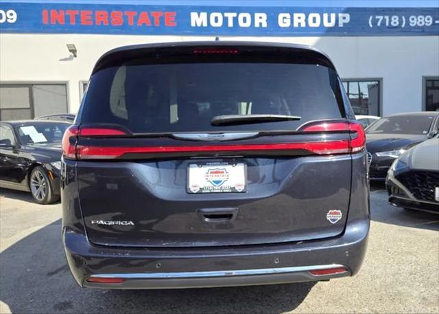 used 2021 Chrysler Pacifica car, priced at $23,899