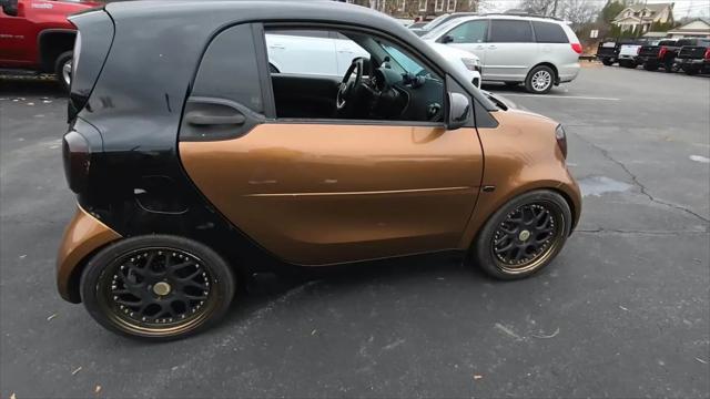 used 2016 smart ForTwo car, priced at $8,995