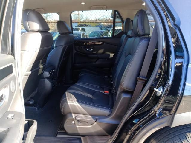 used 2023 Honda Pilot car, priced at $34,995