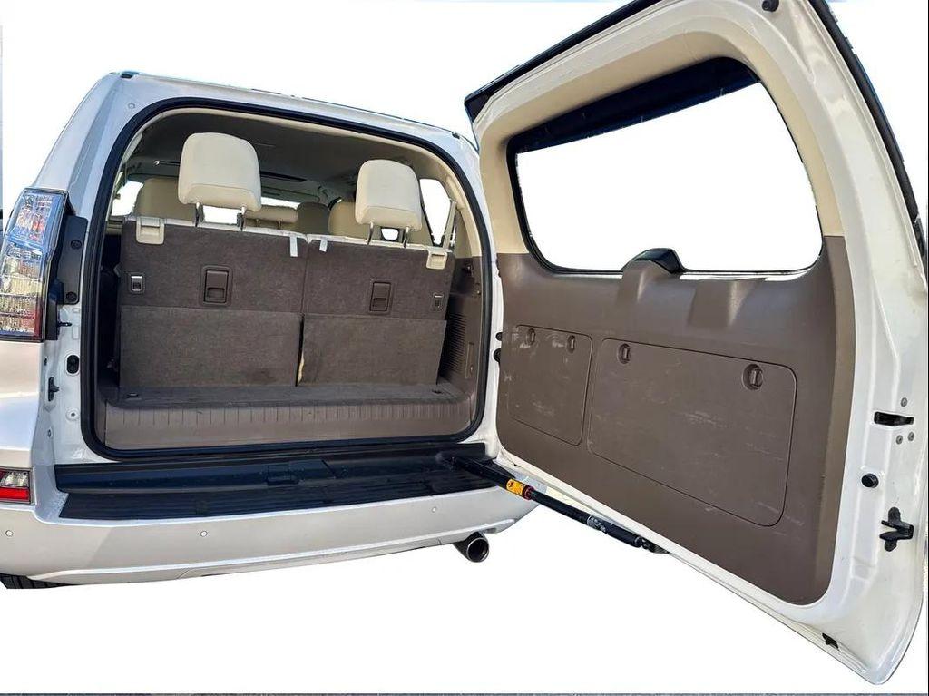 used 2019 Lexus GX 460 car, priced at $27,899