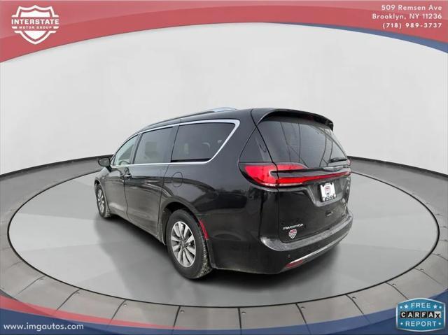 used 2021 Chrysler Pacifica car, priced at $23,499