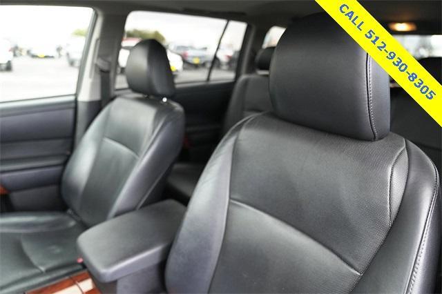 used 2013 Toyota Highlander car, priced at $16,589