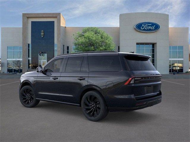 new 2025 Lincoln Navigator car, priced at $106,500
