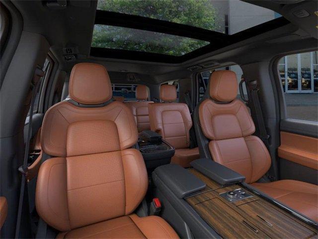 new 2024 Lincoln Navigator car, priced at $98,723