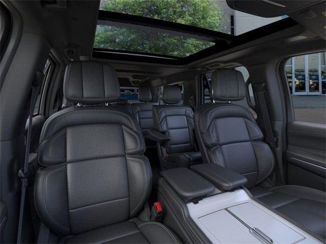 new 2025 Lincoln Navigator L car, priced at $109,545