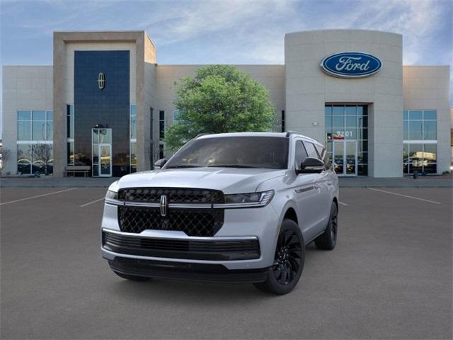 new 2025 Lincoln Navigator car, priced at $110,185