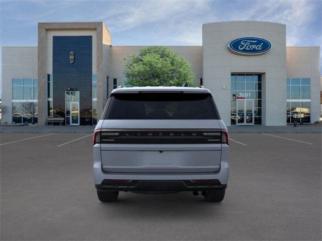 new 2025 Lincoln Navigator car, priced at $110,185