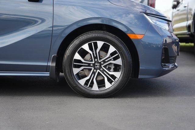 used 2025 Honda Odyssey car, priced at $44,998