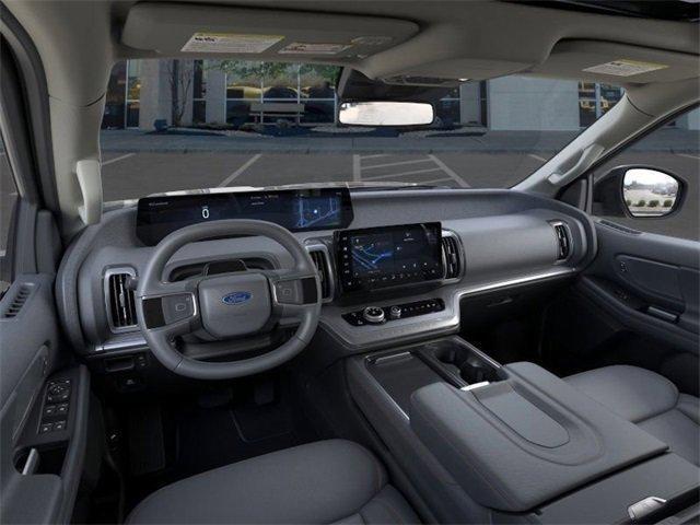 new 2025 Ford Expedition car, priced at $66,905