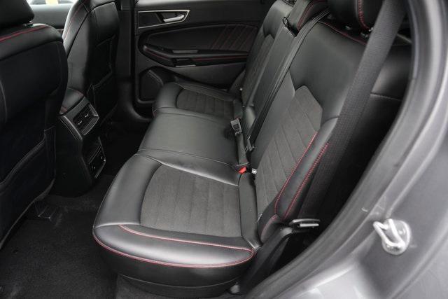 used 2024 Ford Edge car, priced at $29,978