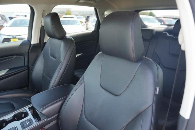 used 2022 Ford Edge car, priced at $31,678