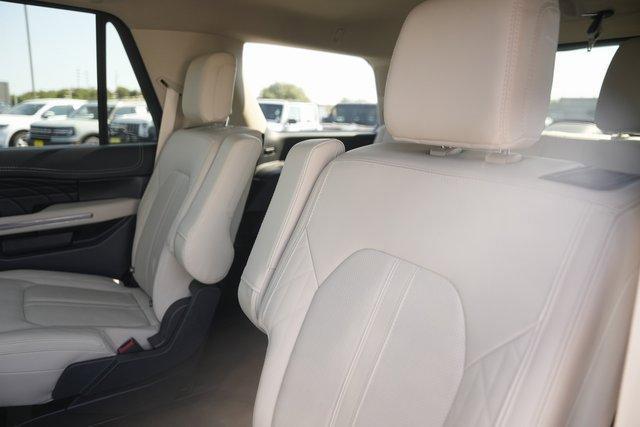 used 2023 Ford Expedition car, priced at $51,978