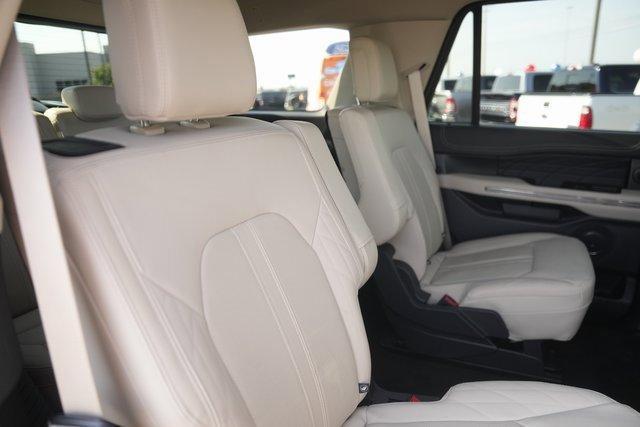 used 2023 Ford Expedition car, priced at $51,978
